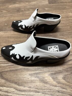 TUK Black & White Flame Leather Mules